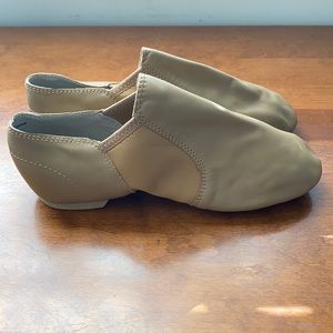 !!NEW!! Never worn 8.5 leather jazz/dance shoes
